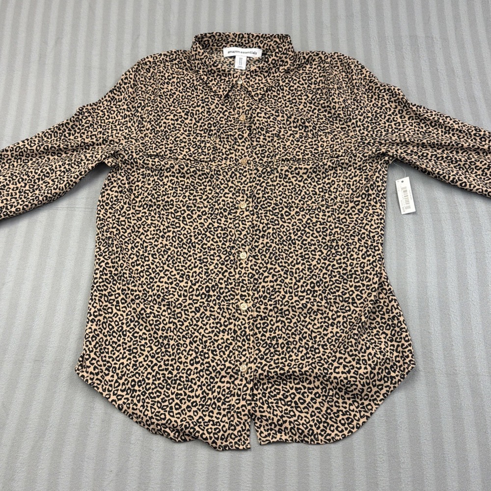 Amazon Essentials Women's Leopard Print Taupe Button-Up Blouse Size M 2 Pockets‎